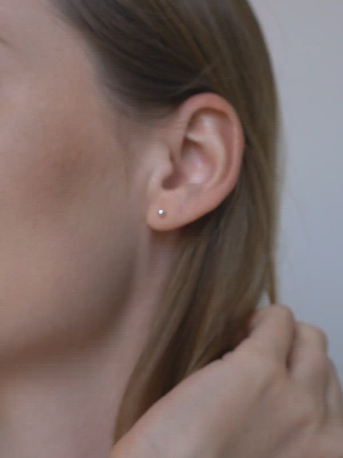 Dot Stud Earrings ethical & sustainable jewelry made from recycled sterling silver#metal_sterling-silver